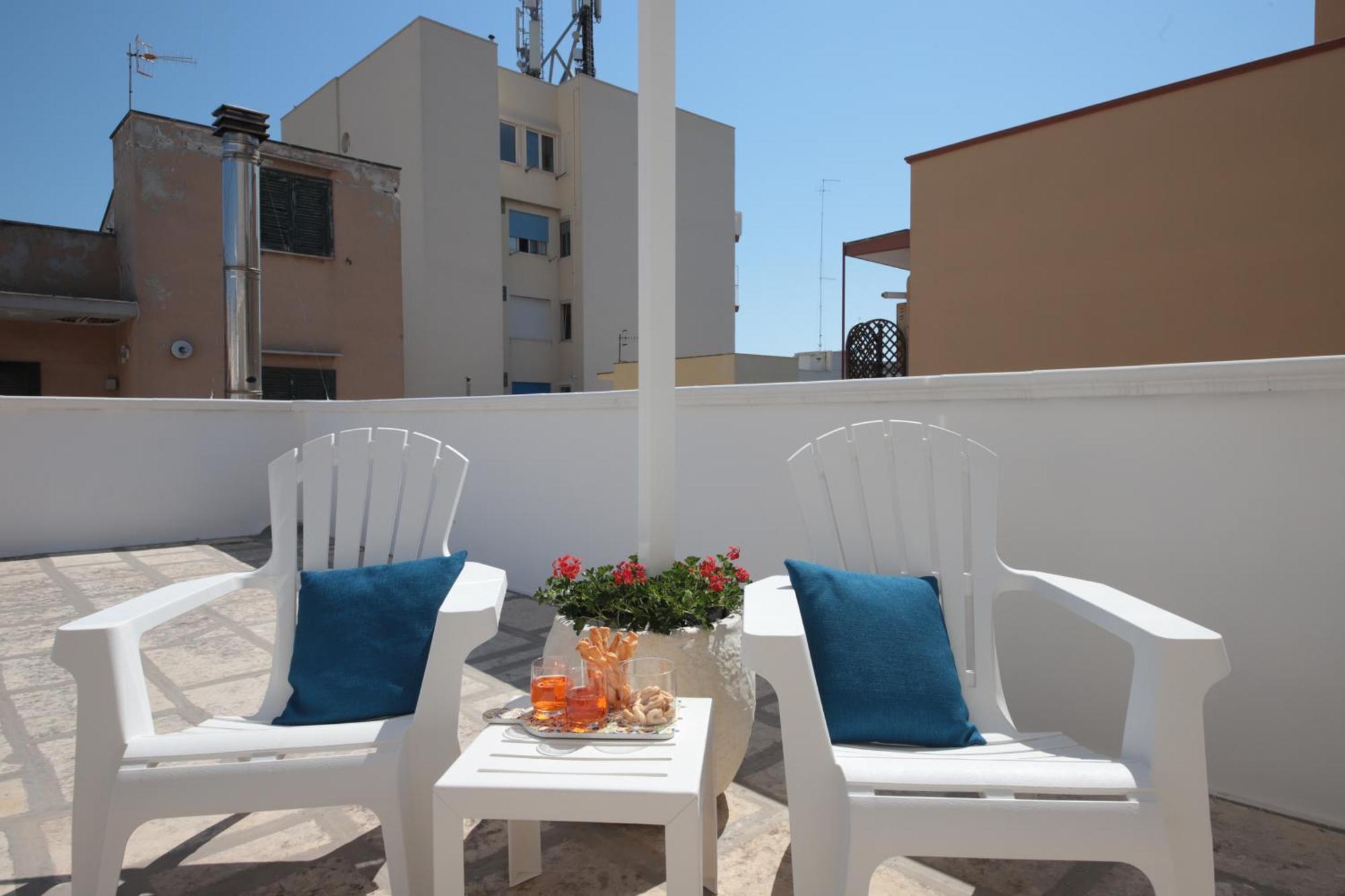 Dimore Madi Con Terrazza Monopoli Eksteriør billede